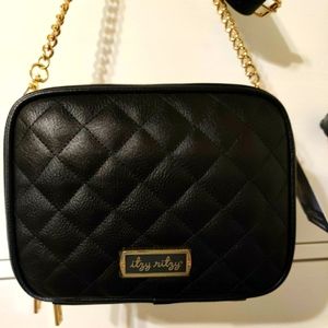Itsy Ritzy Crossbody Diaper Bag